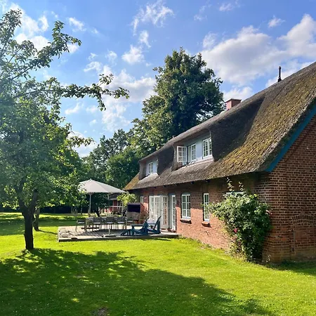 Hébergement de vacances Reetdachkate Oelboehm